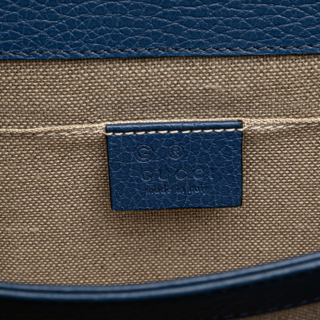 Gucci Small Dollar Calfskin Interlocking G Crossbody - Side view