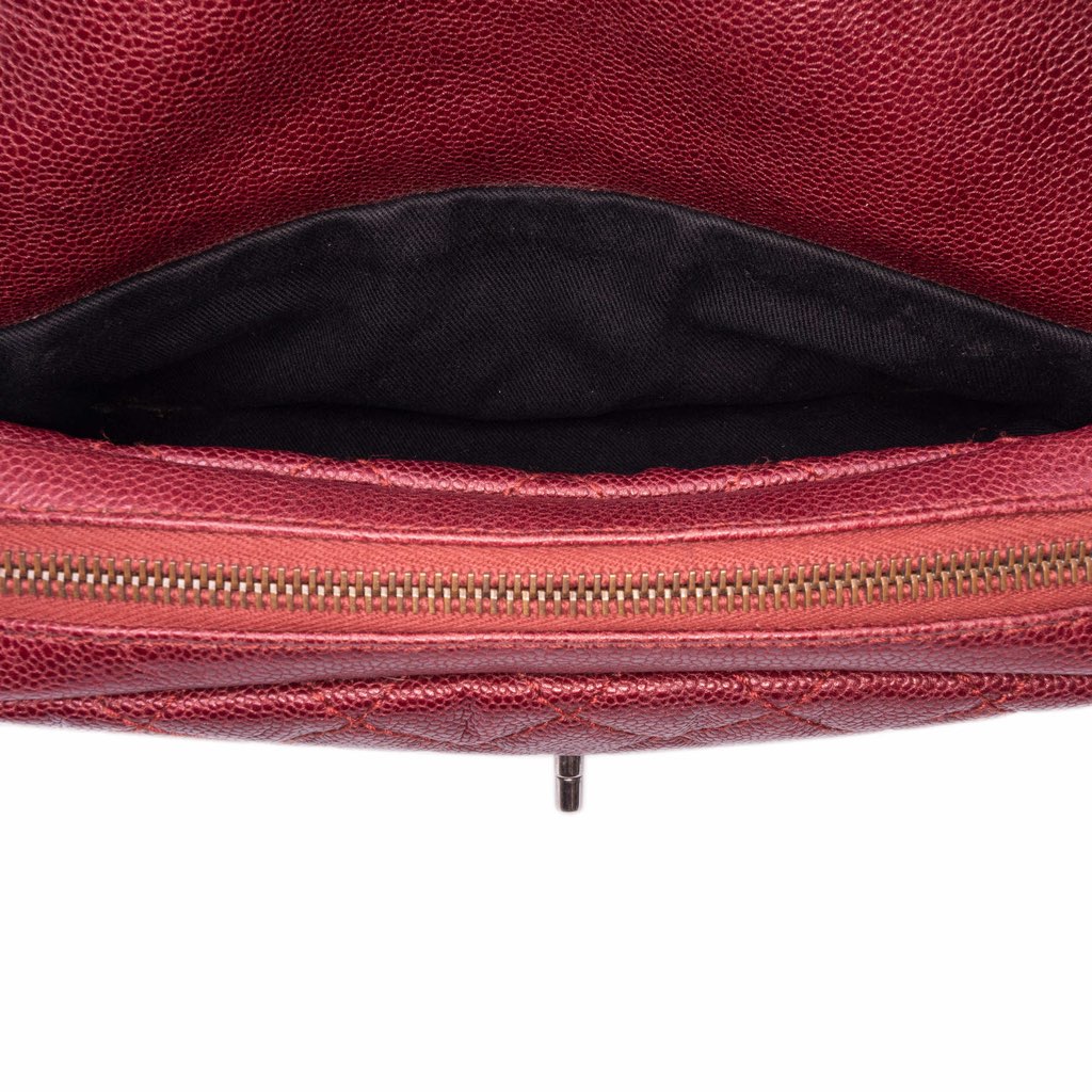 Chanel Medium Quilted Caviar Easy Flap - Detail 1