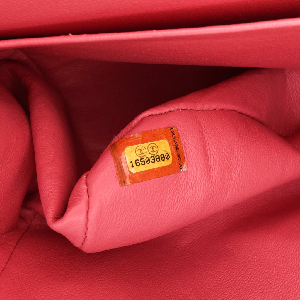 Chanel Jumbo Classic Lambskin Double Flap - Detail 1