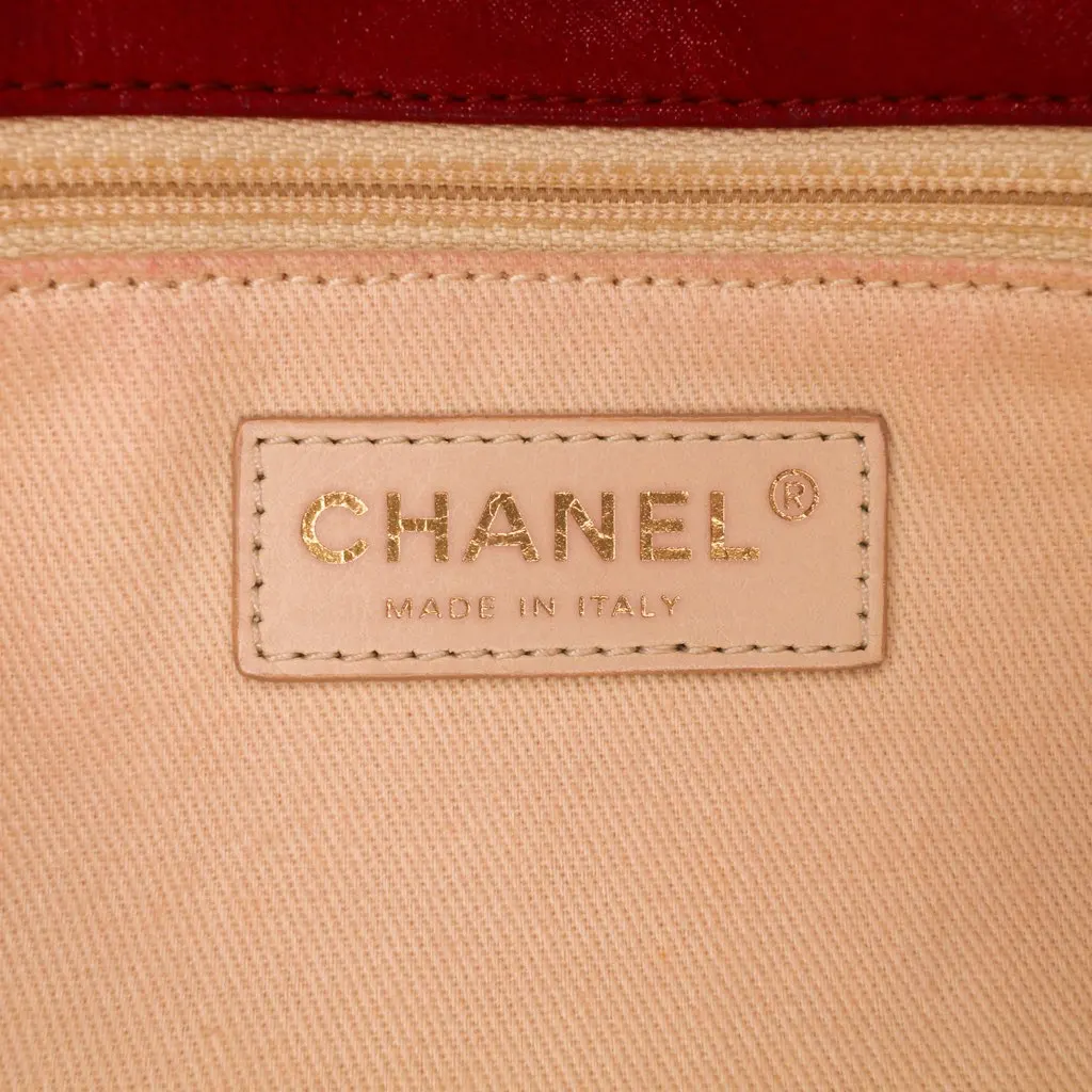Chanel Large Iridescent Calfskin Chic Quilt Flap Red Leather Good - Box View
