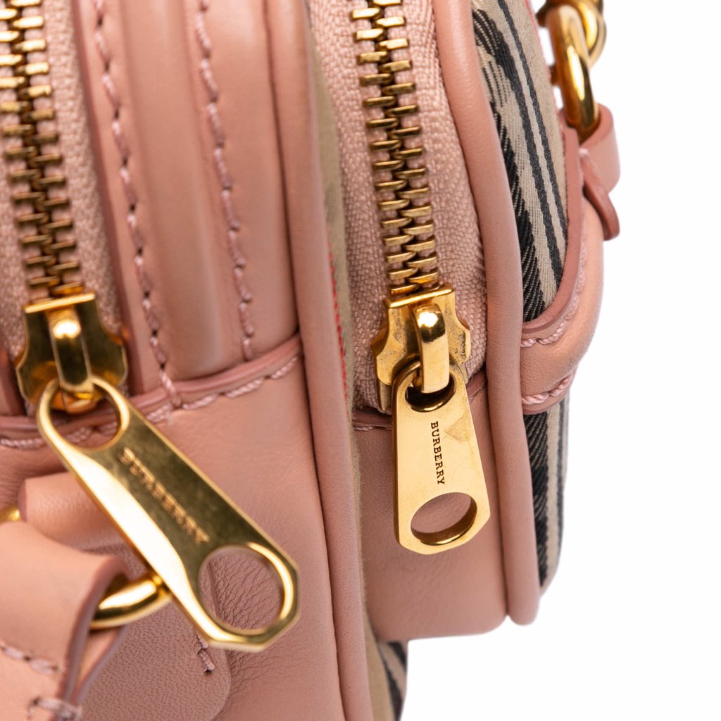 Burberry 1983 Knight Check Canvas and Calfskin Link Camera Bag - Detail 2