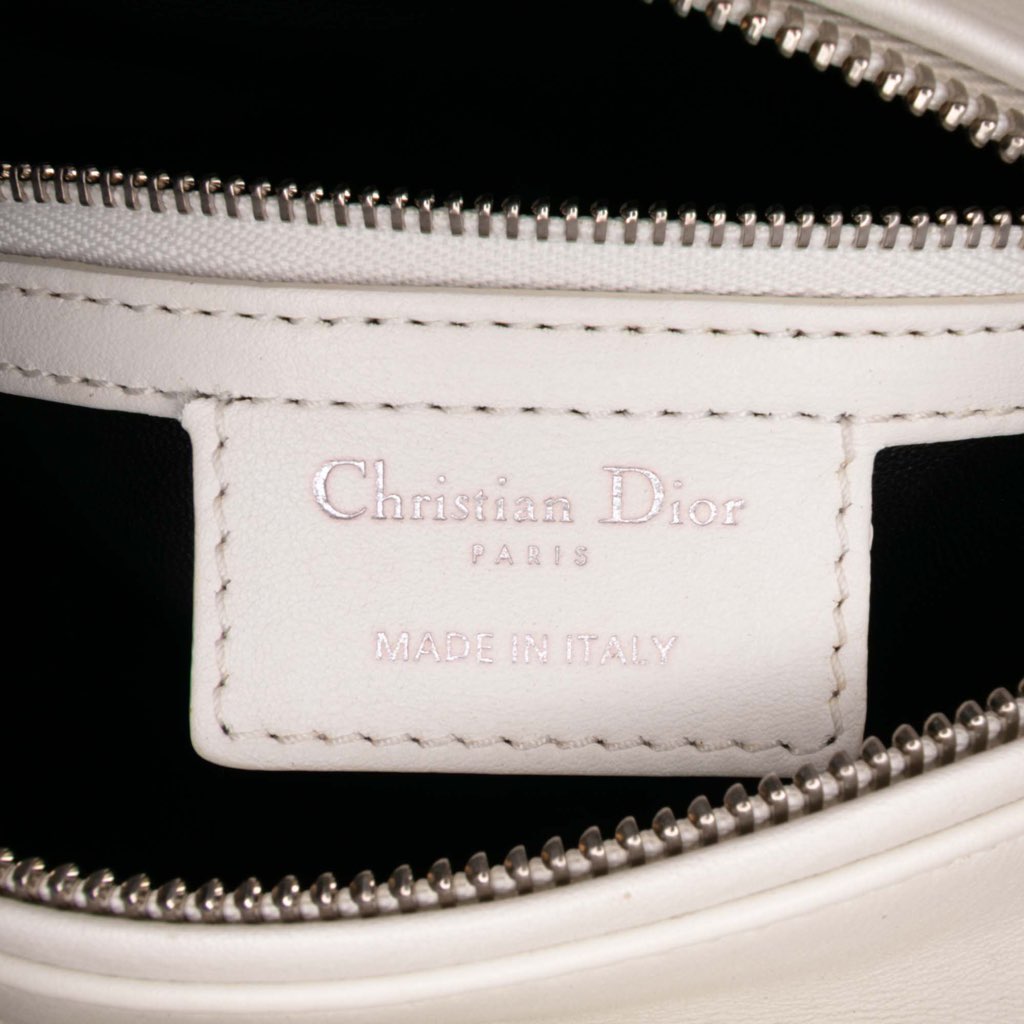 Dior Medium Lambskin Paradise Lady Dior - Side view