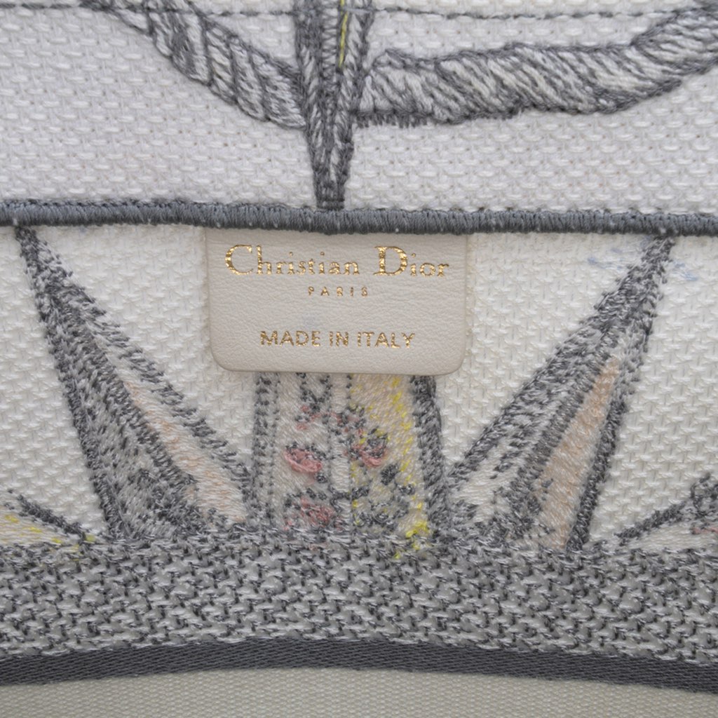 Dior Medium Reve d Infini Book Tote - Side view