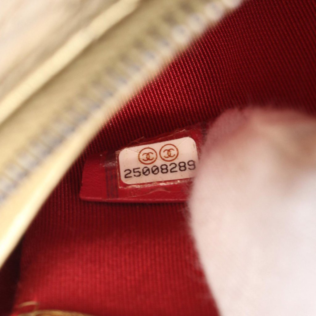 Chanel Quilted Metallic Aged Calfskin Gabrielle Clutch With Chain - 5