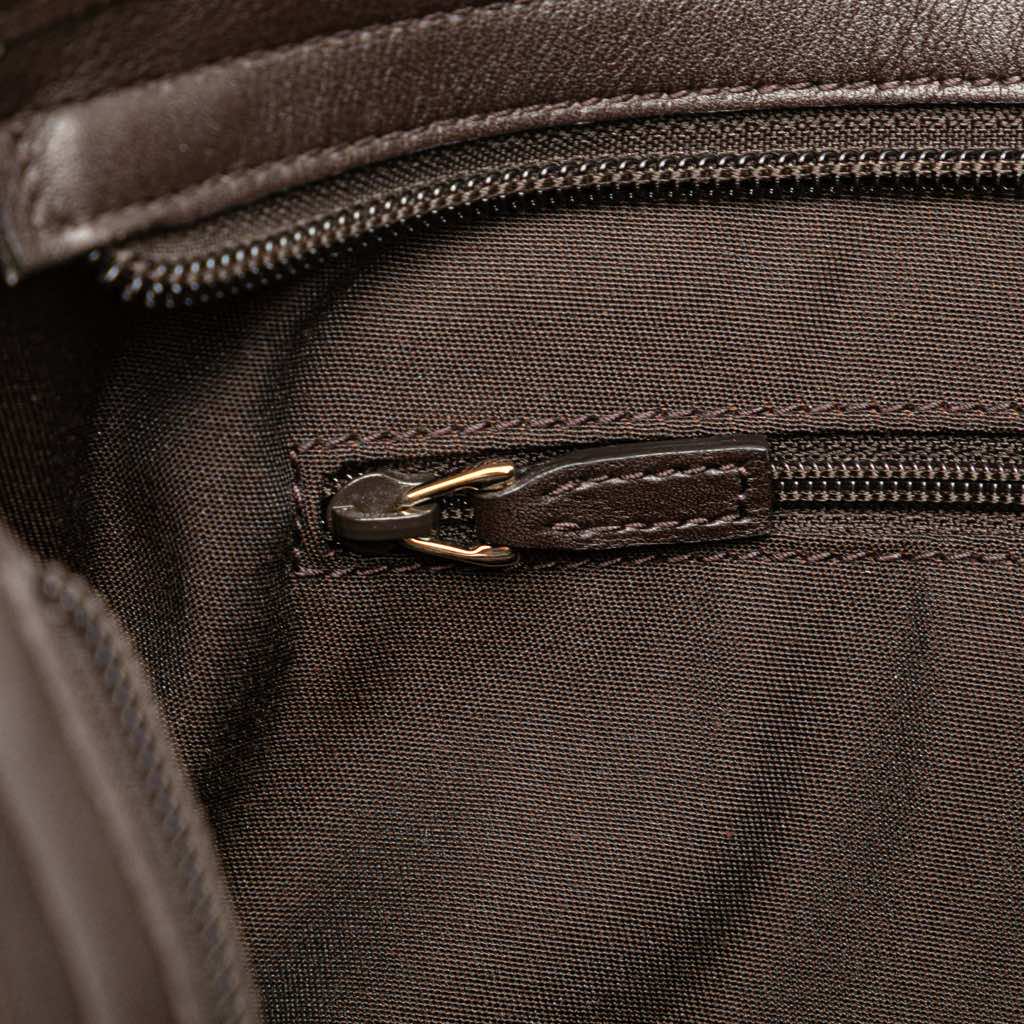 Gucci GG Supreme Crossbody - Detail 2