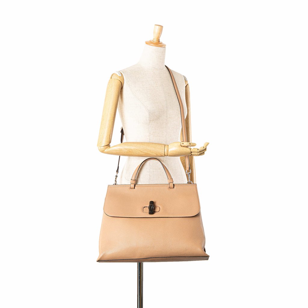 Gucci Large Leather Bamboo Daily Satchel - Image 14