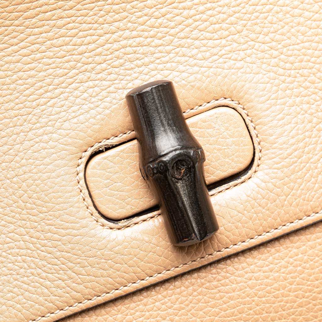 Gucci Large Leather Bamboo Daily Satchel - Image 11
