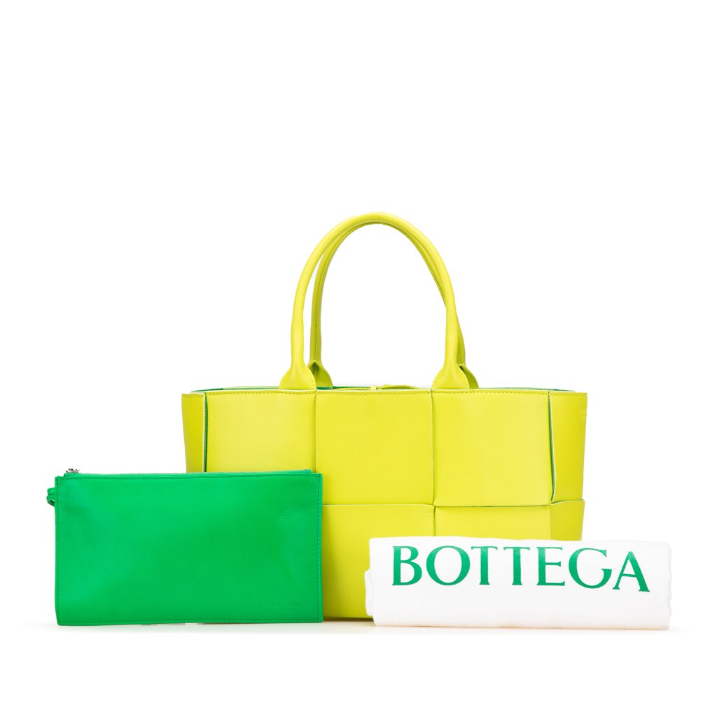 Bottega Veneta Small Nappa Maxi Intrecciato Arco Tote - Image 17