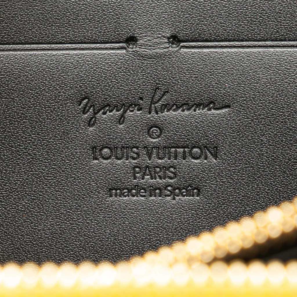 Louis Vuitton Yayoi Kusama Monogram Vernis Infinity Dots Zippy Wallet - Side view