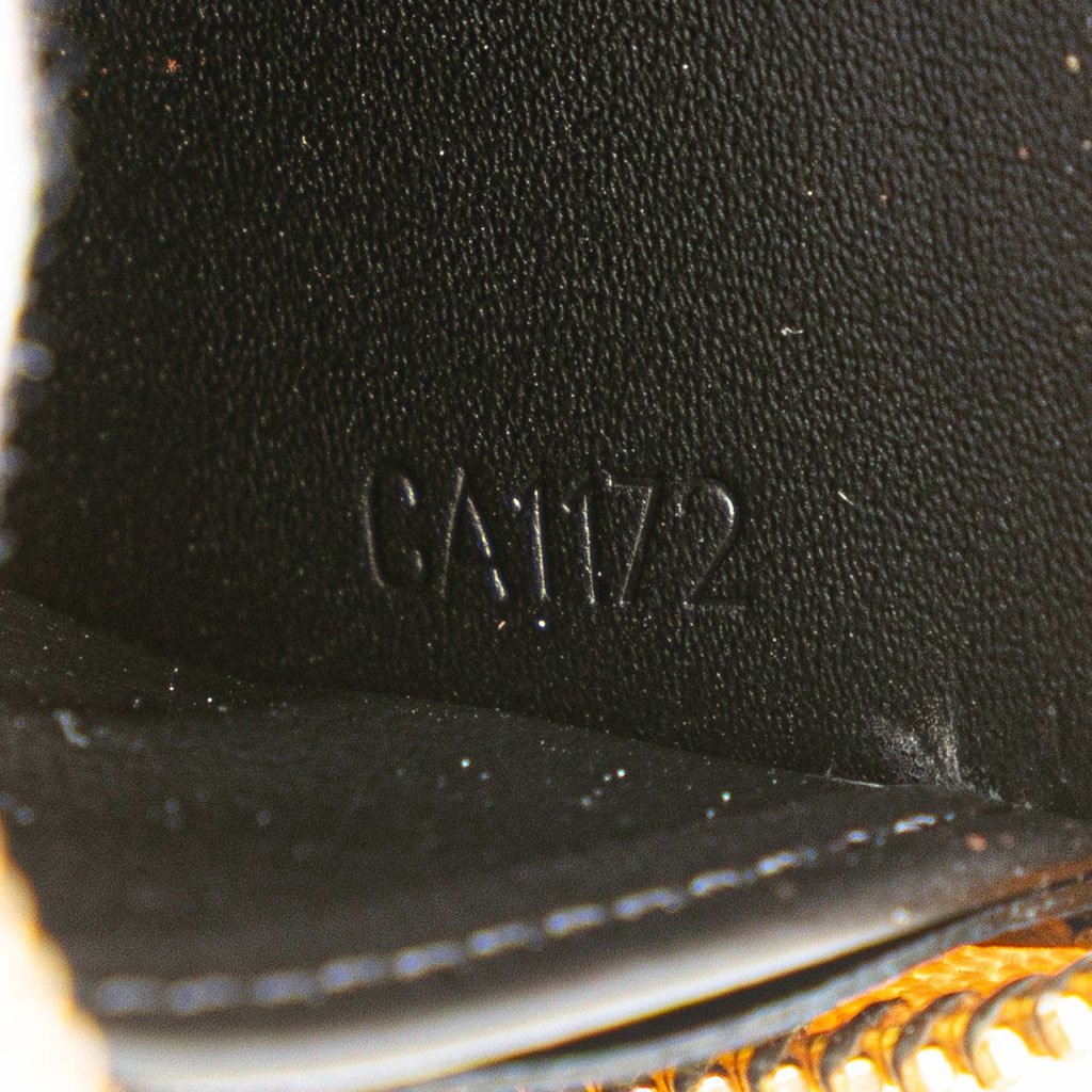 Louis Vuitton Yayoi Kusama Monogram Vernis Infinity Dots Zippy Wallet - Detail 1