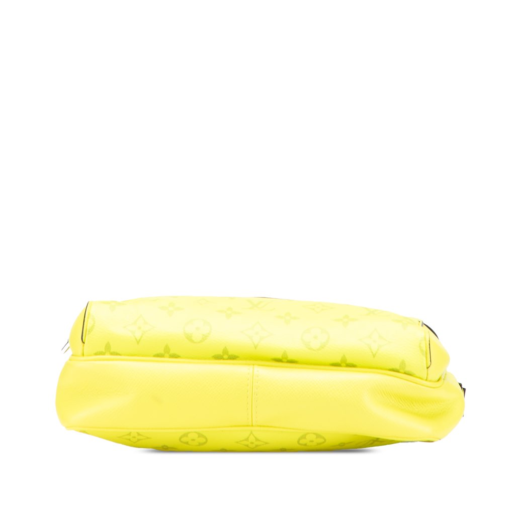 Louis Vuitton Monogram Taigarama Outdoor Messenger - 3