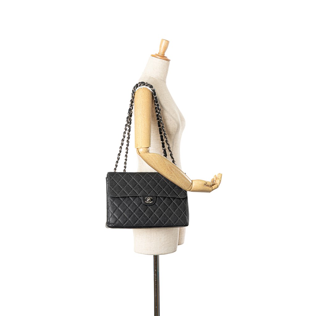 Chanel Jumbo Quilted Caviar Single Flap - Image 14