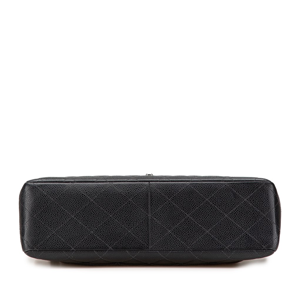 Chanel Jumbo Quilted Caviar Single Flap - Image 6