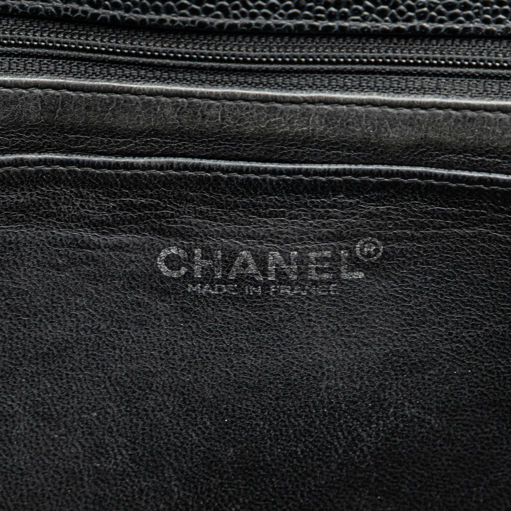 Chanel Jumbo Quilted Caviar Single Flap - Side view