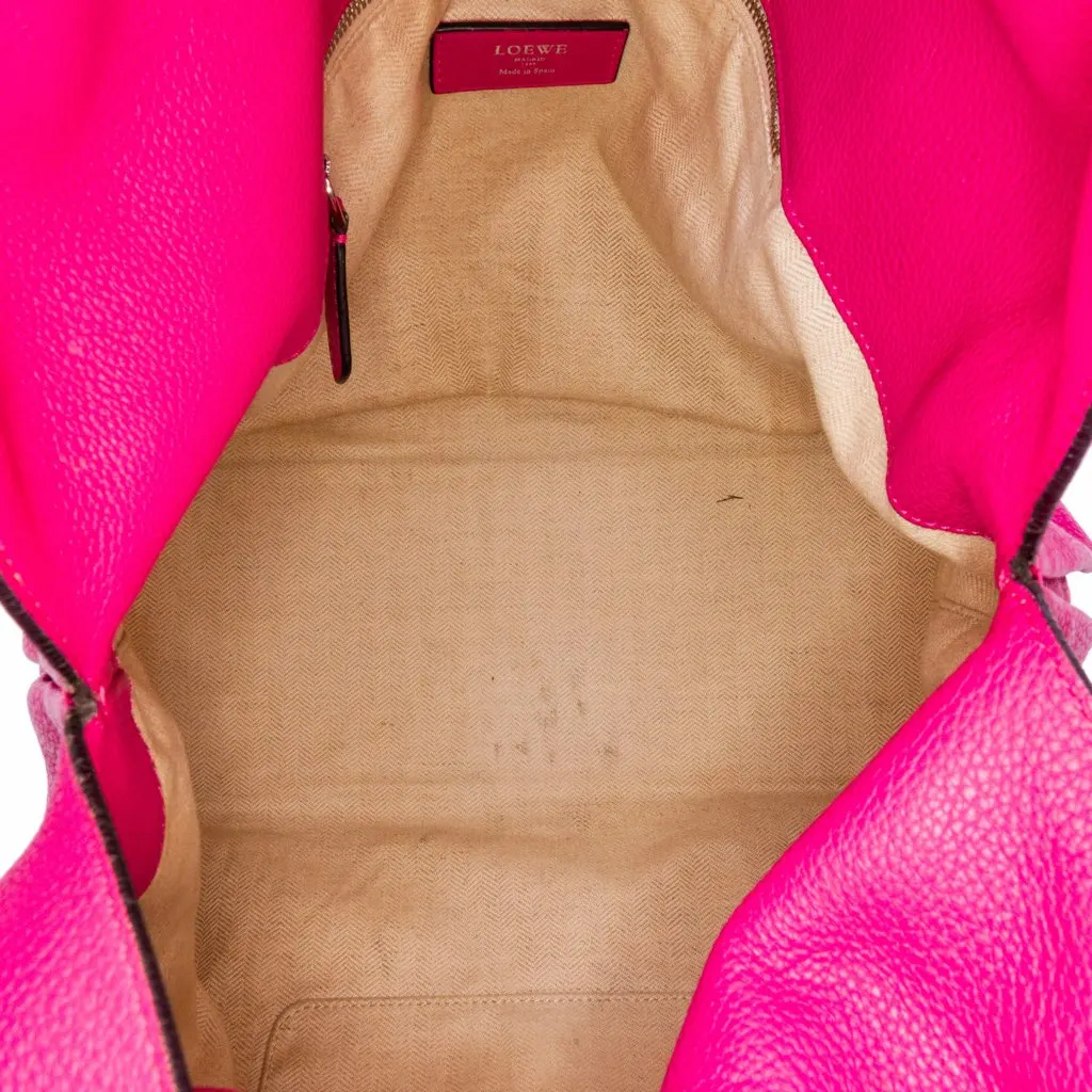 Loewe Leather Dunas Hobo Pink Leather Good - Model View