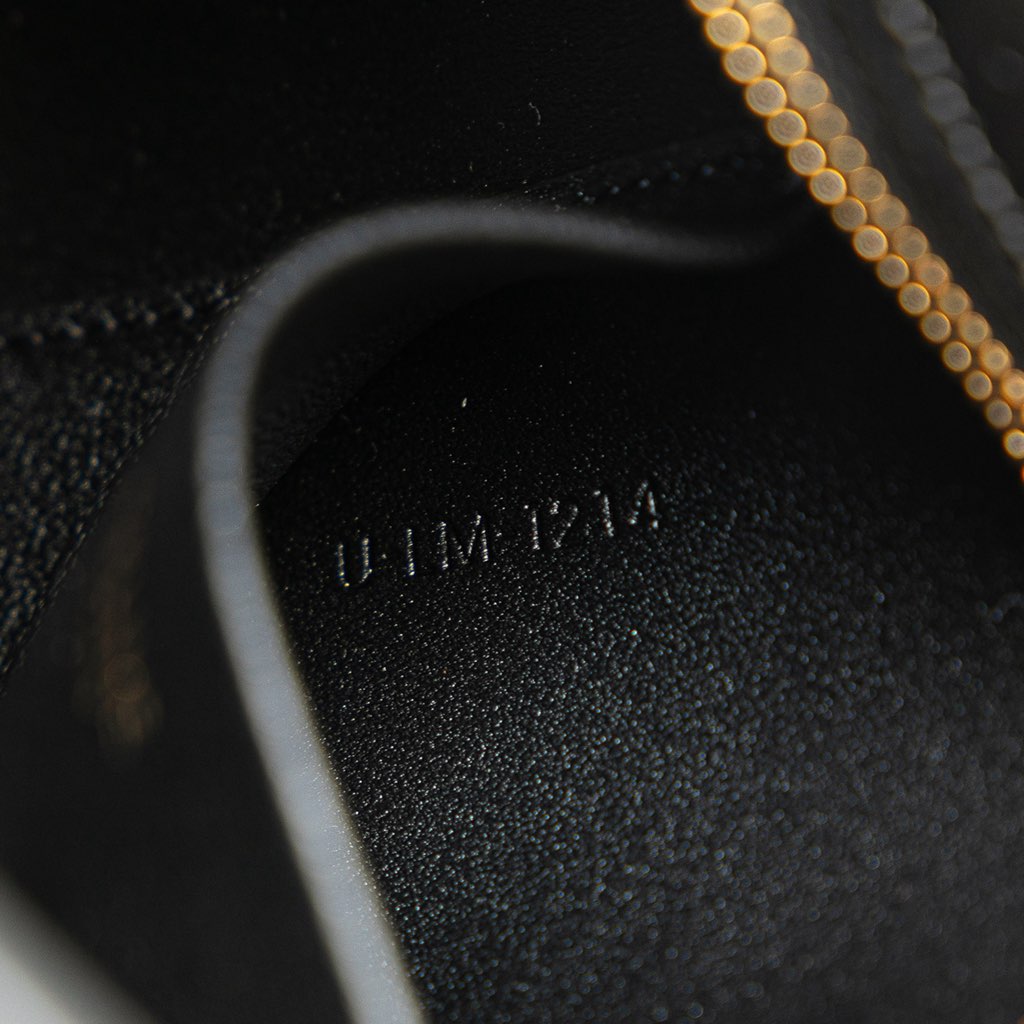 Celine Medium Shiny Calfskin Tilly Shoulder Bag - Detail 2