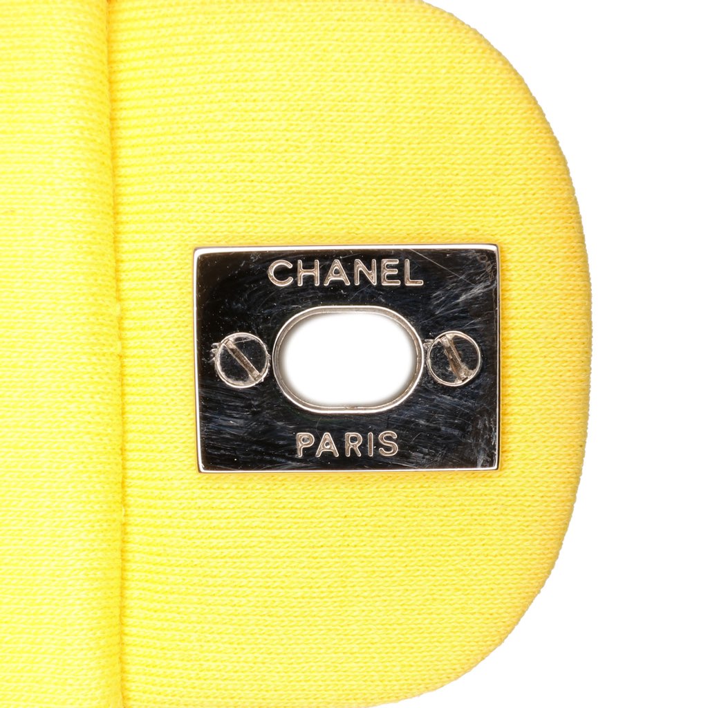 Chanel Chevron Jersey East West Flap - Detail 1
