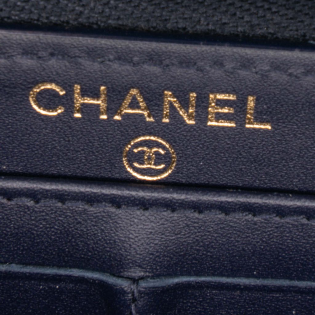 Chanel CC Quilted Caviar Zip Around Long Wallet - 5