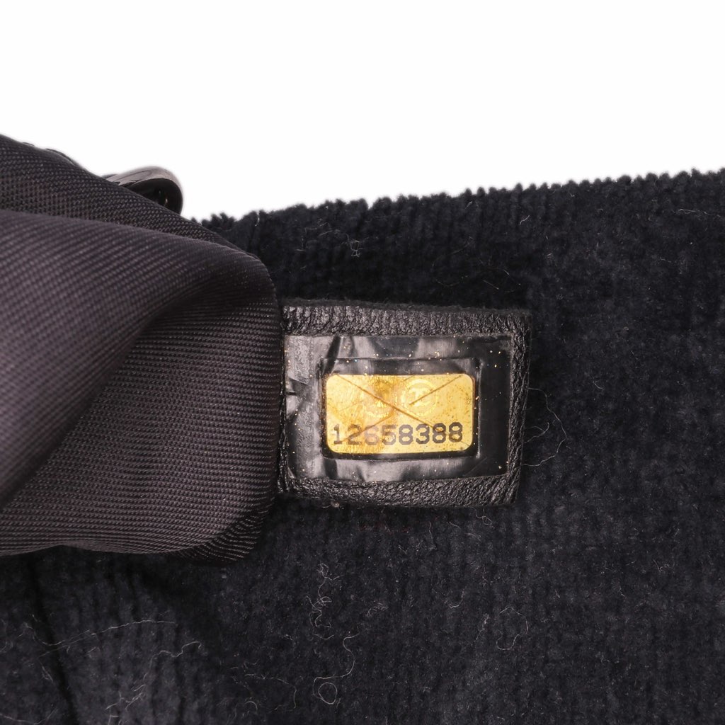 Chanel Terry Cloth CC Sport Line Shoulder Bag - Detail 1