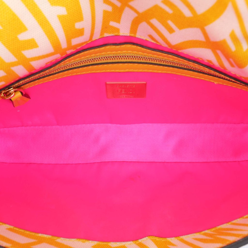 Fendi Sarah Coleman Zucca Coated Canvas 1997 Vertigo Baguette - 4