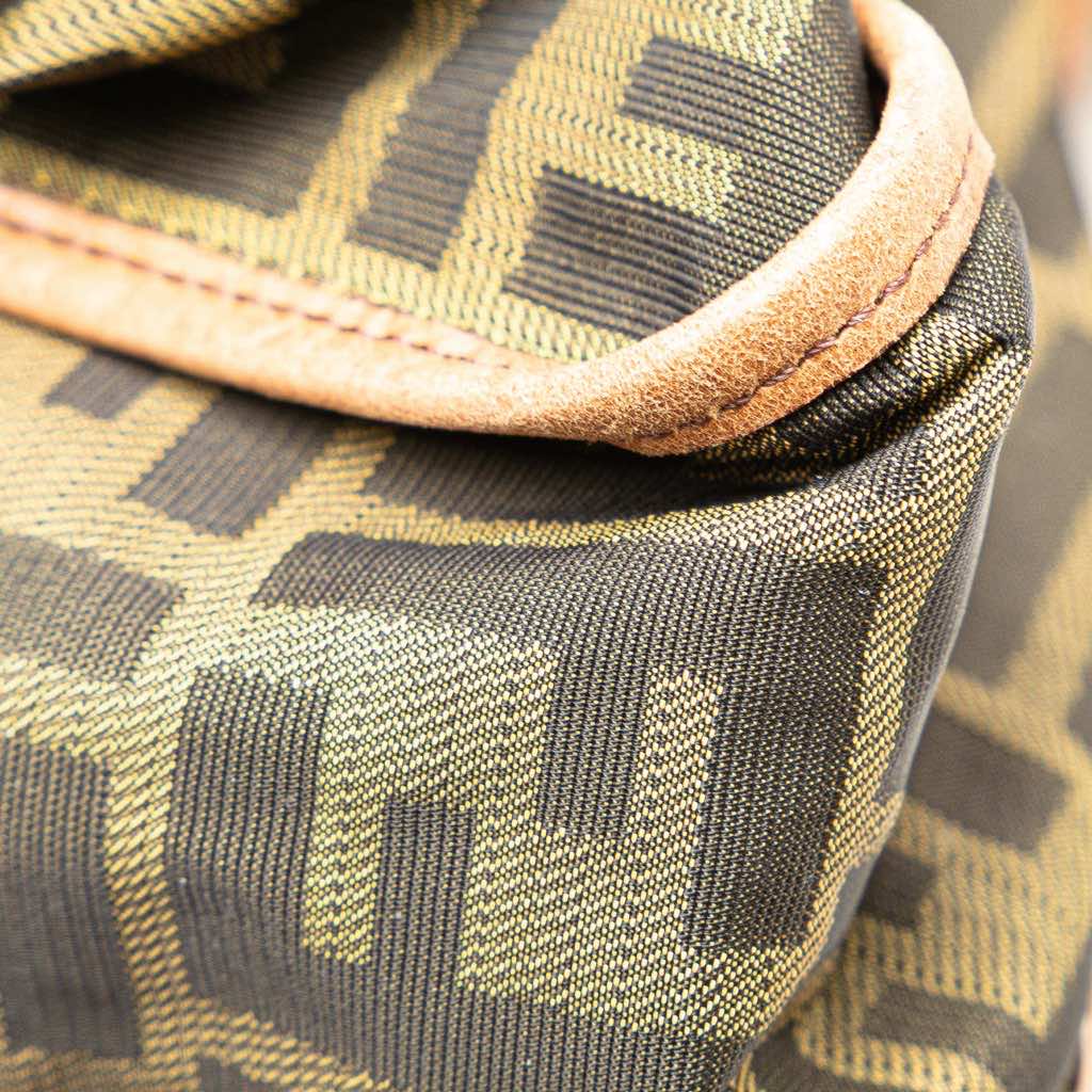 Fendi Zucca Canvas Crossbody - Detail 2