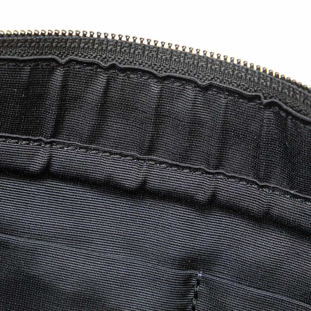 Burberry Haymarket Check Canvas Shoulder Bag - Image 12