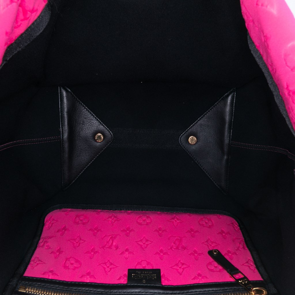 Louis Vuitton Monogram Embossed Neoprene Scuba MM - 4