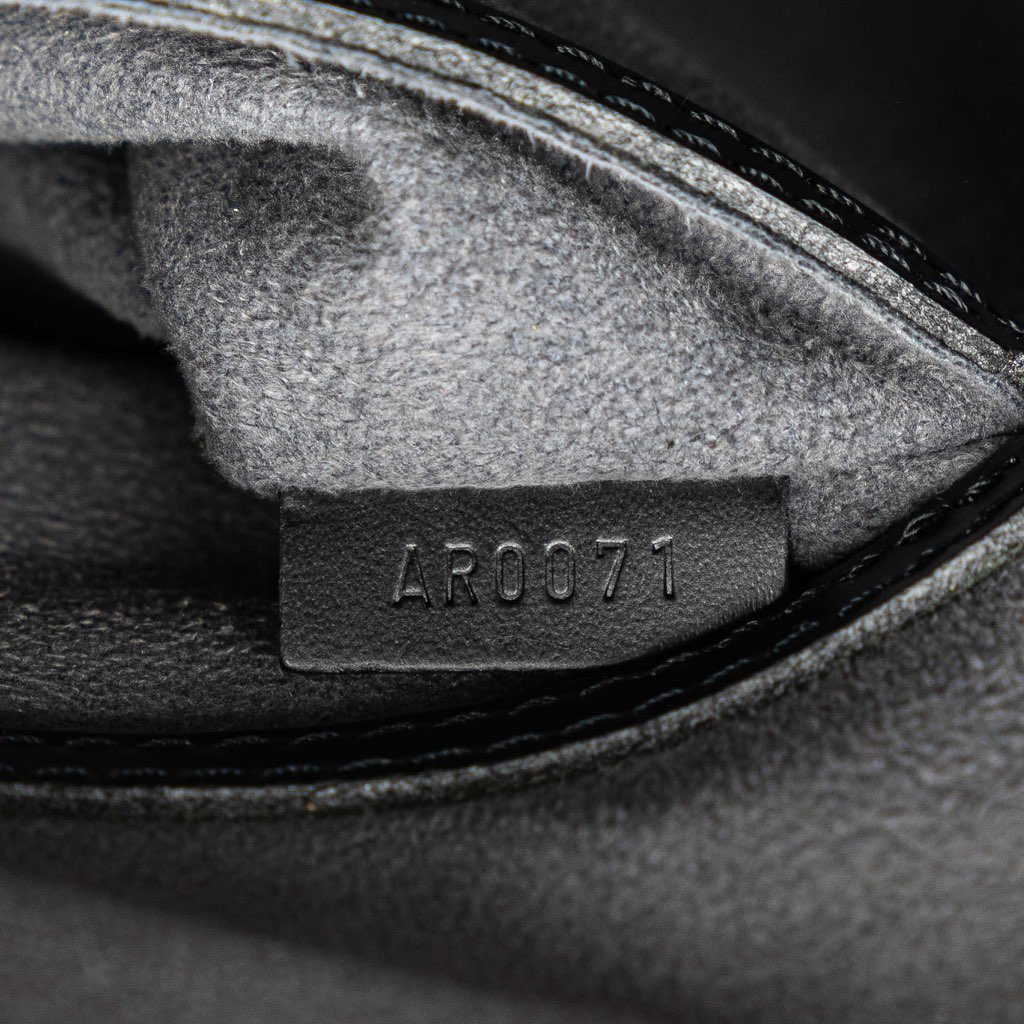 Louis Vuitton Epi Alma PM - Detail 1