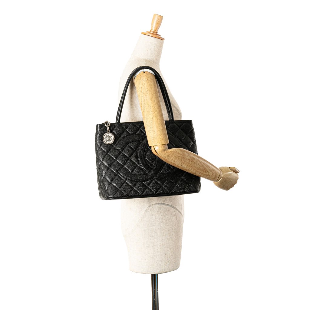 Chanel Caviar Medallion Tote - Image 13