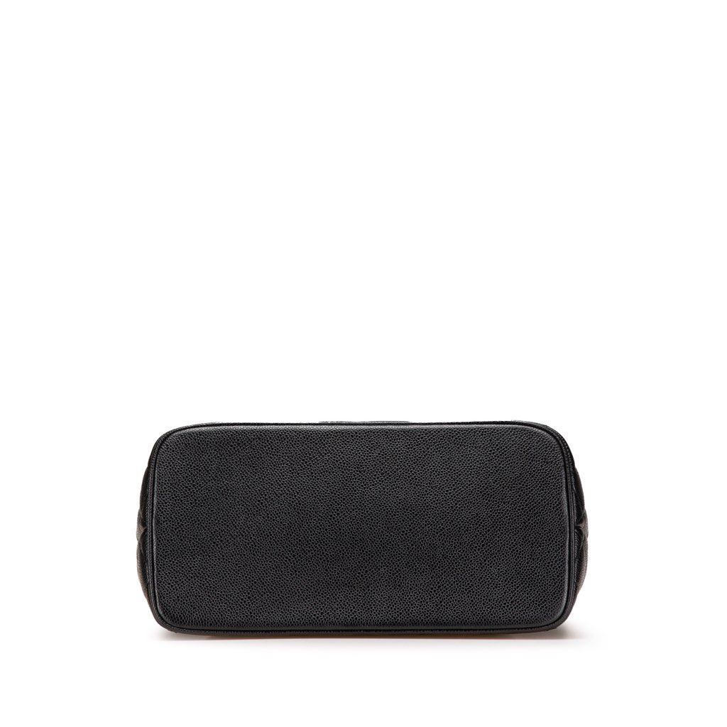 Chanel Caviar Medallion Tote - Image 6