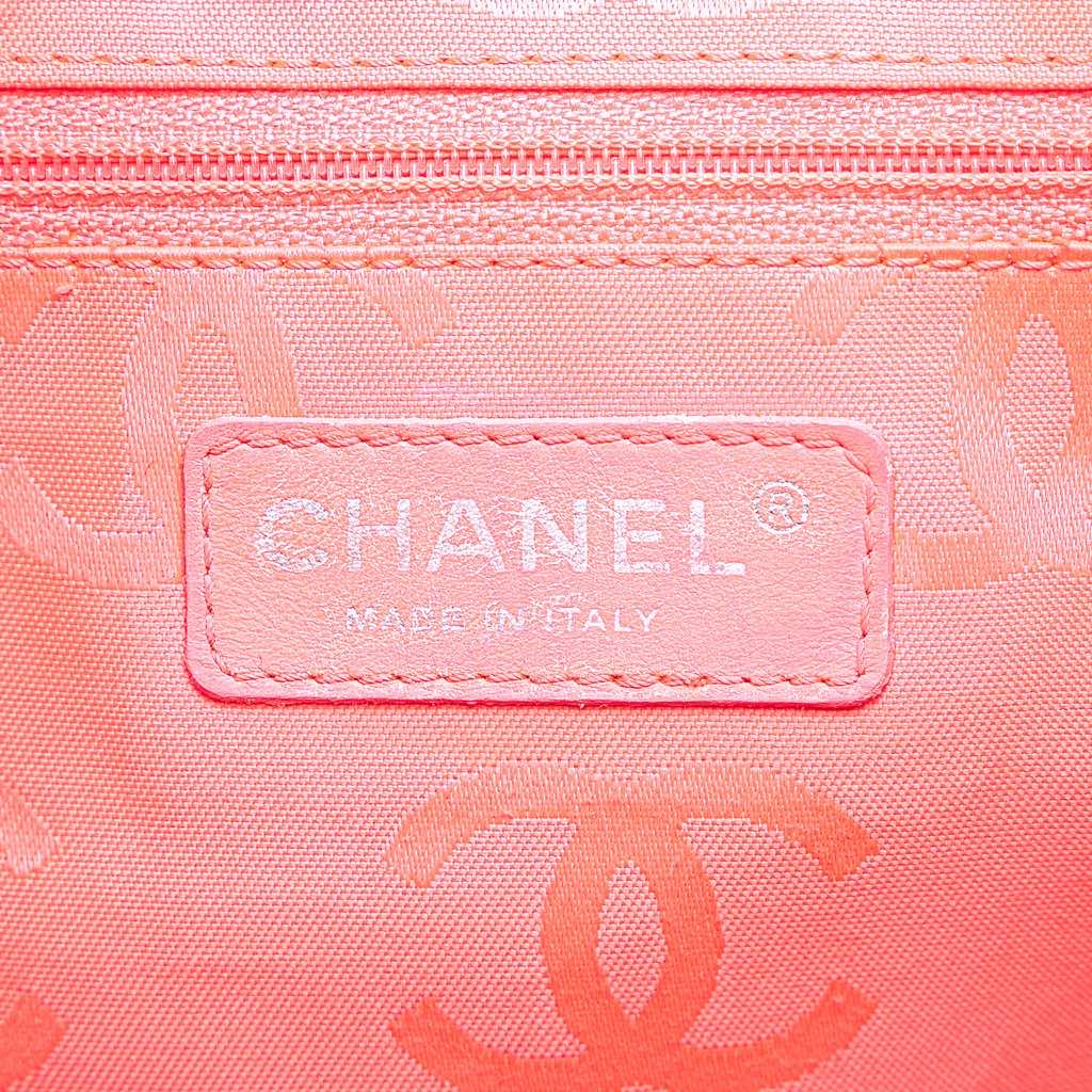 Chanel Large Lambskin Cambon Ligne Tote - 5