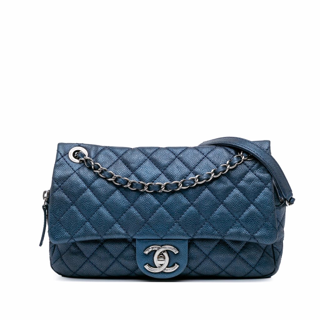 Chanel Jumbo Quilted Iridescent Caviar Easy Flap