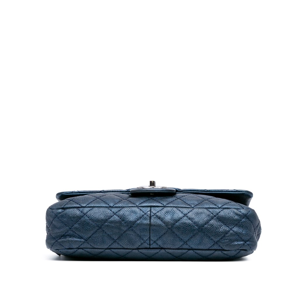 Chanel Jumbo Quilted Iridescent Caviar Easy Flap - Image 6