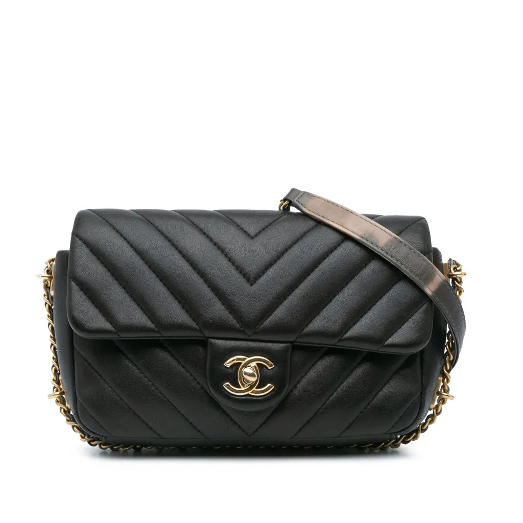 Chanel Mini Rectangular Chevron Lambskin Chain Around Flap Black Leather Very good - Front View