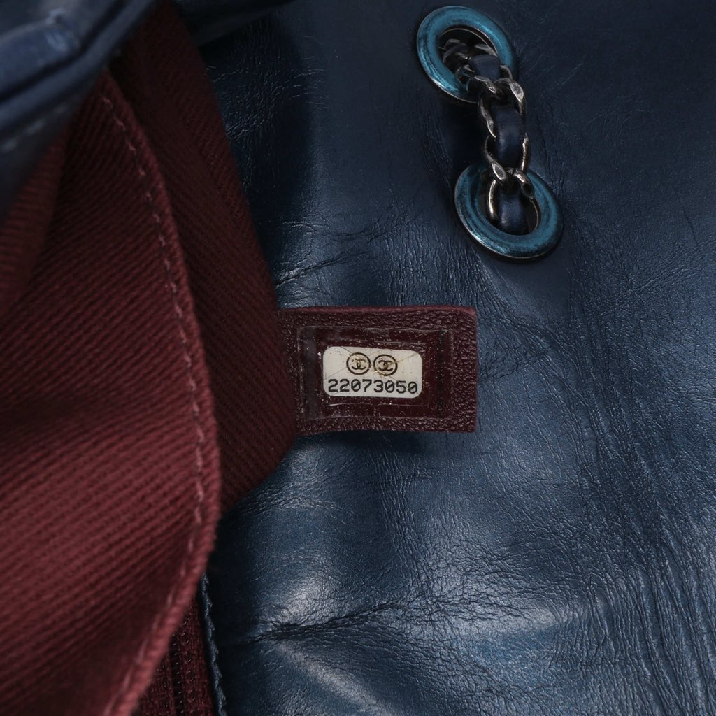 Chanel Quilted Glazed Calfskin Coco Pleats Flap - Detail 1