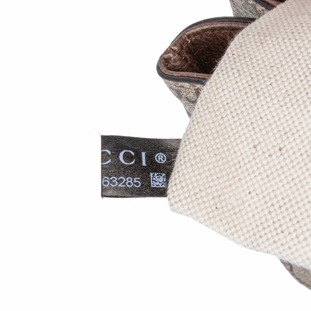 Gucci Medium GG Supreme Blondie Crossbody - Image 11