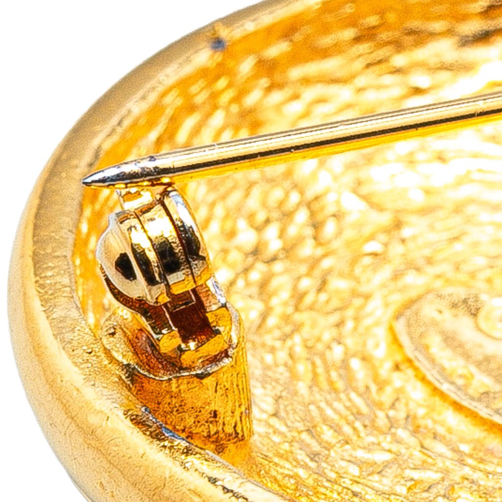 Chanel Gold Plated CC Round Brooch - 4
