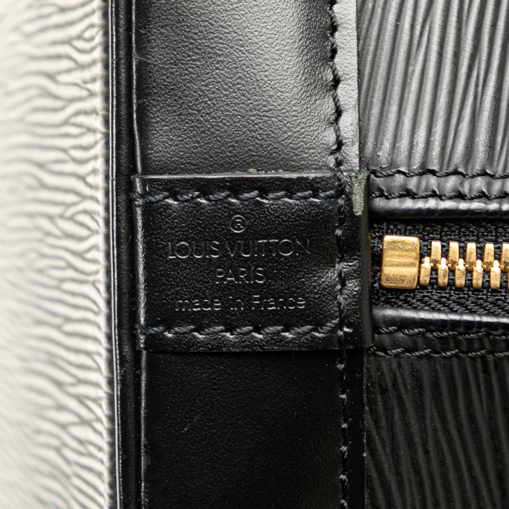 Louis Vuitton Epi Alma PM - Side view