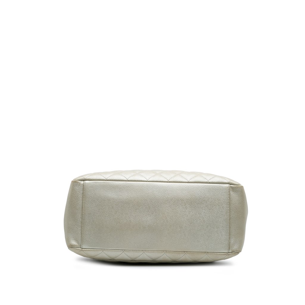 Chanel Caviar Grand Shopping Tote - 3