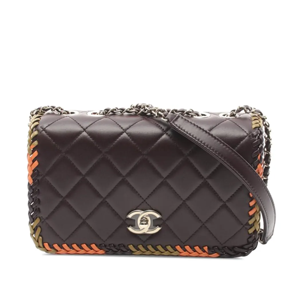 Chanel Medium Quilted Lambskin Whipstitch Flap Brown Leather Very good - Front View