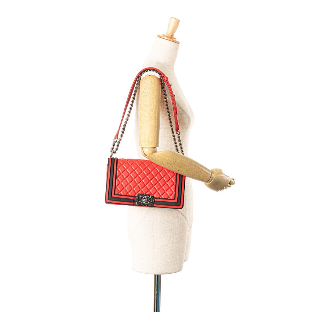 Chanel Old Medium Bicolor Quilted Lambskin and Rubber Boy Flap - Image 14