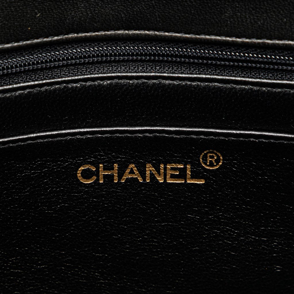 Chanel Medium CC Quilted Lambskin Border Single Flap - Side view