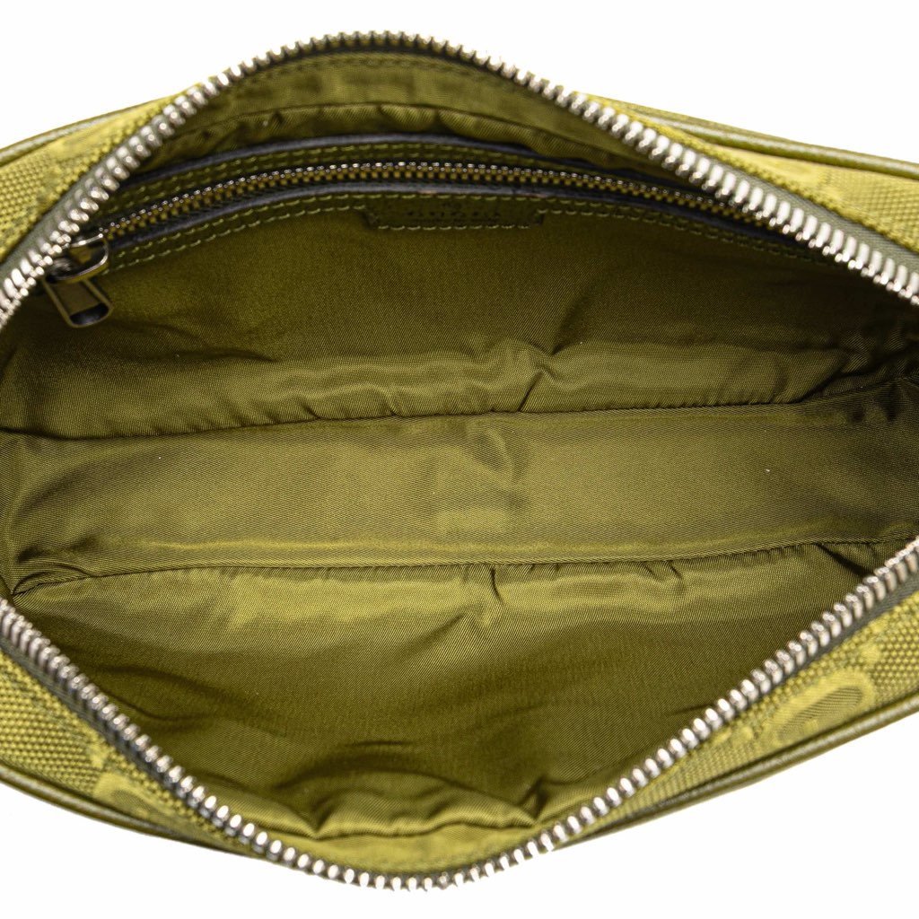 Gucci GG Nylon Off The Grid Belt Bag - 4