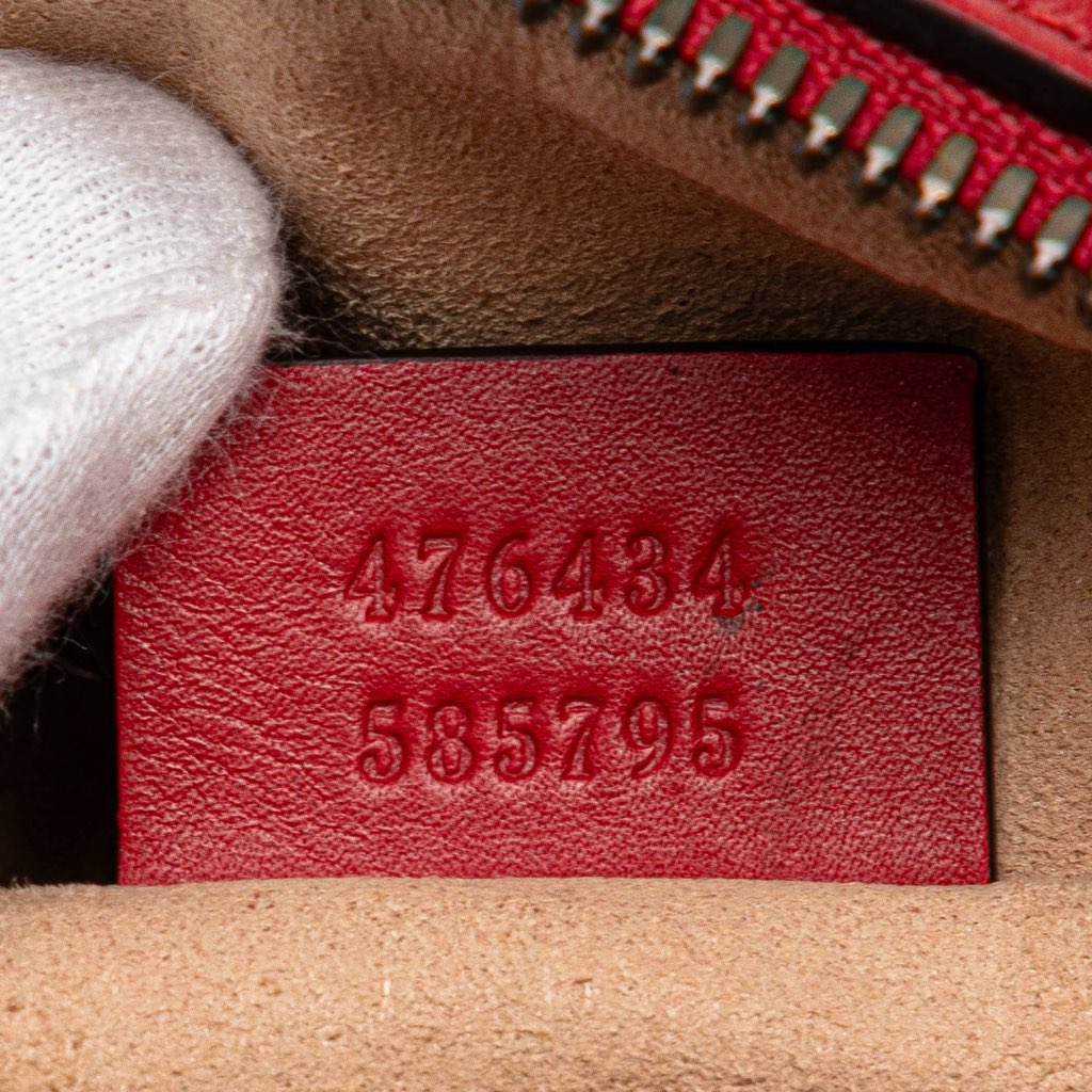 Gucci GG Marmont Matelasse Leather Belt Bag - Detail 1