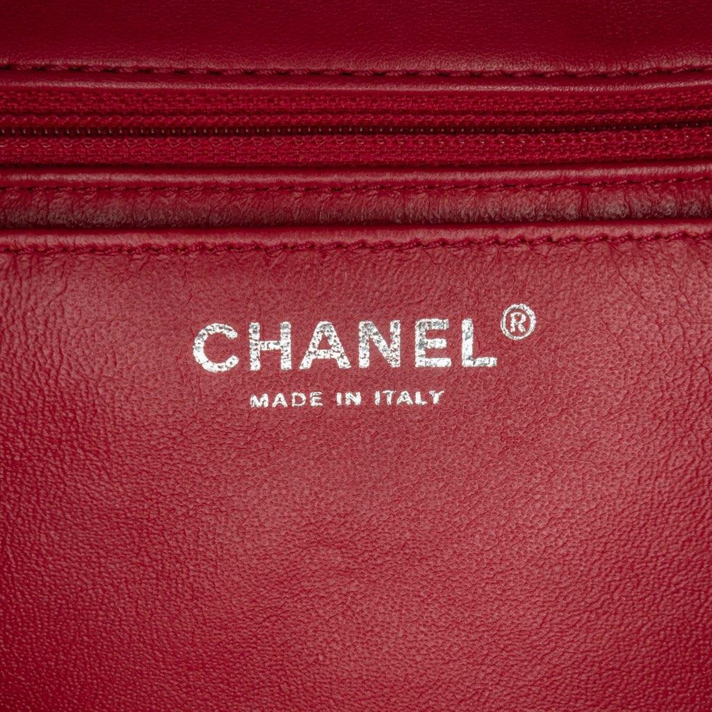 Chanel Maxi Classic Chevron Lambskin Single Flap - 5