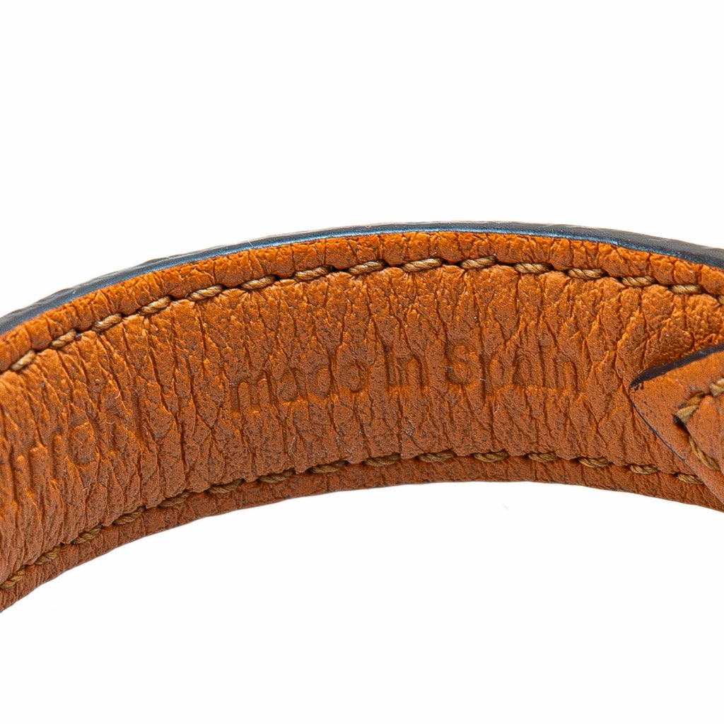 Louis Vuitton Monogram Essential V Bracelet - 4