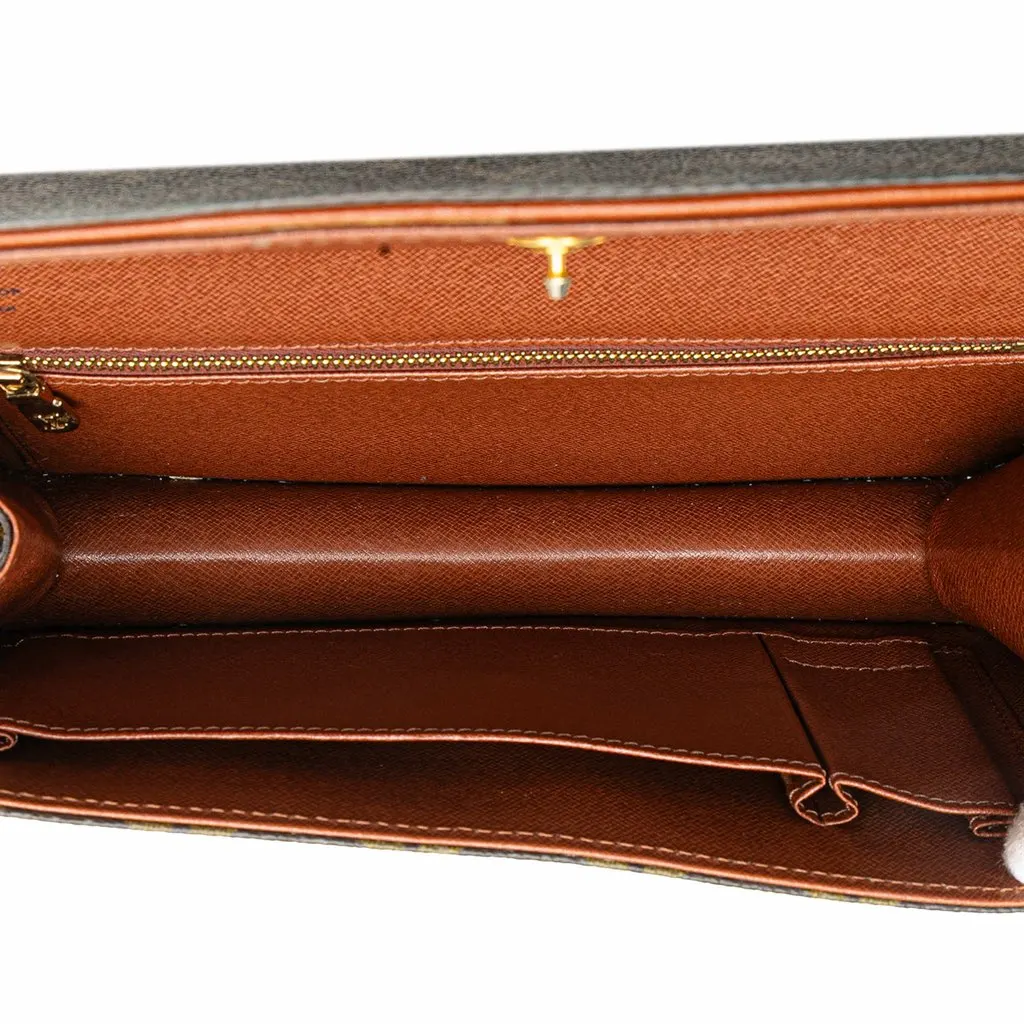 Louis Vuitton Monogram Pochette Dame PM Brown Canvas Good - Model View