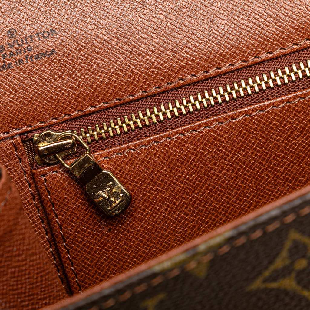 Louis Vuitton Monogram Pochette Dame PM - Detail 2