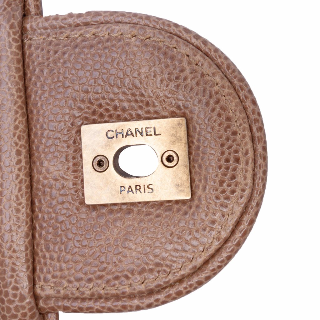 Chanel Large Quilted Glazed Caviar Shiva Flap - Image 11