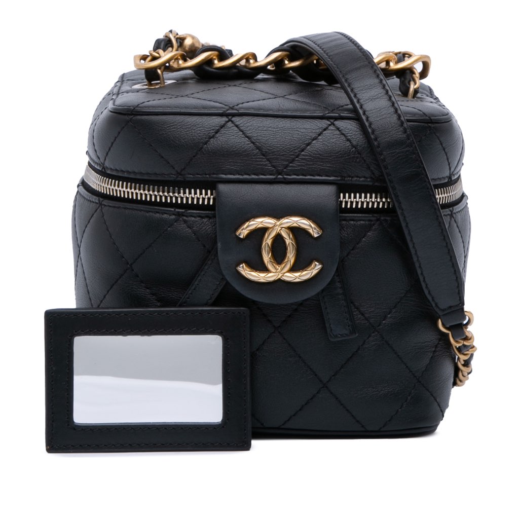 Chanel Small CC Lambskin Vanity Case - Image 13
